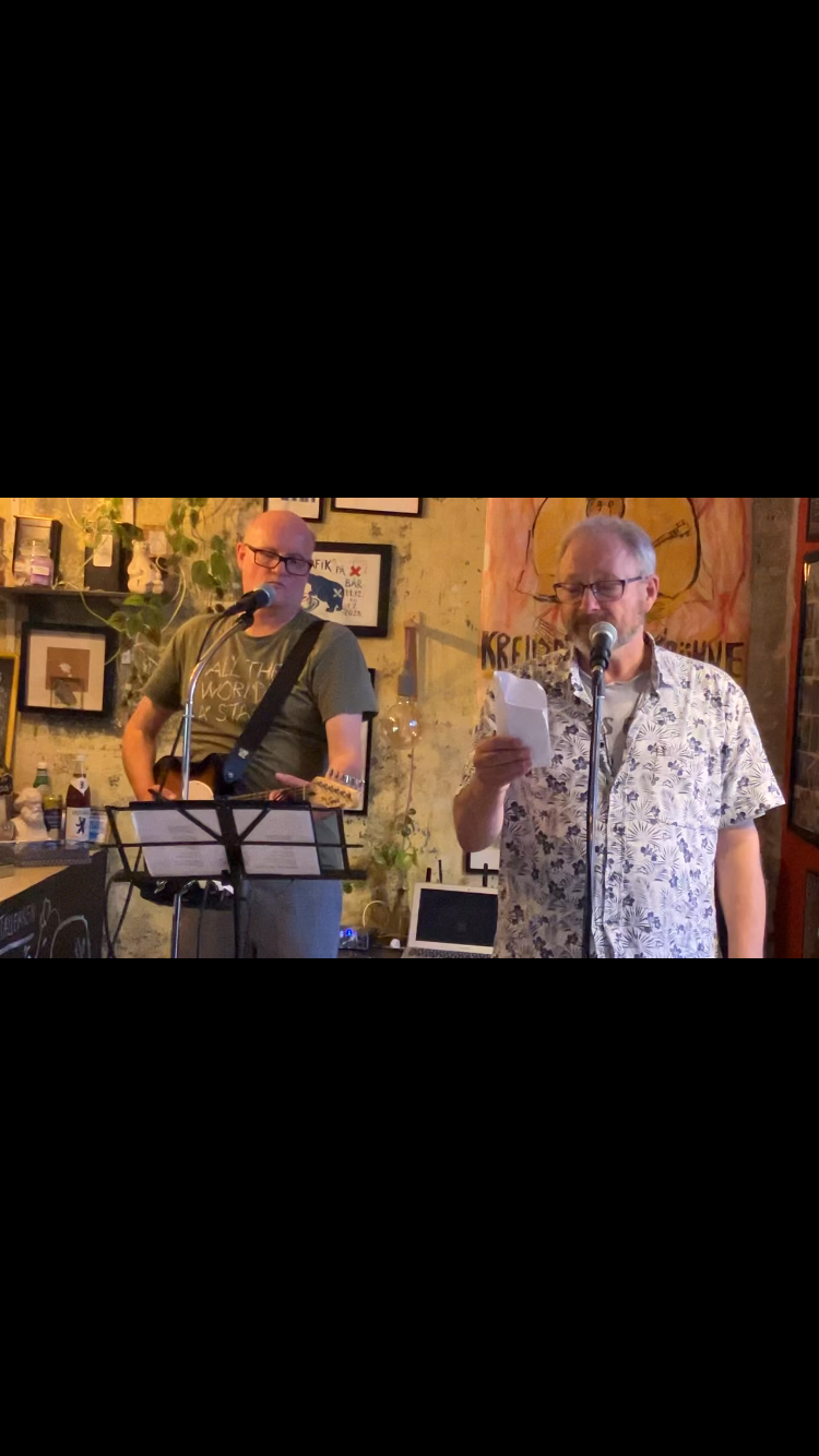 Måske går jeg oppe i luften – Den Poetiske Legeplads optræder